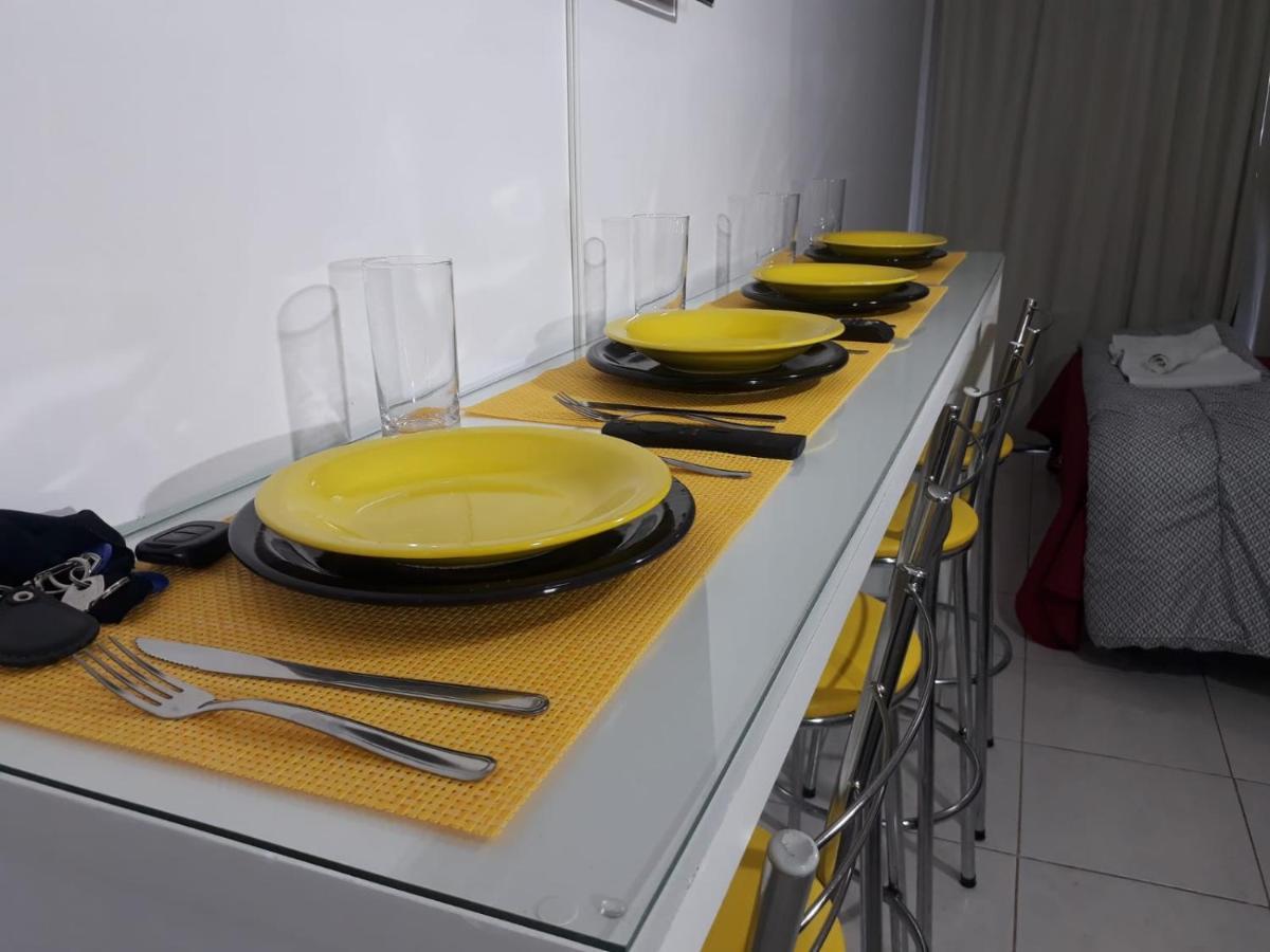 Studio Central Proximo A Faculdade E Rodoviaria كوريتيبا المظهر الخارجي الصورة